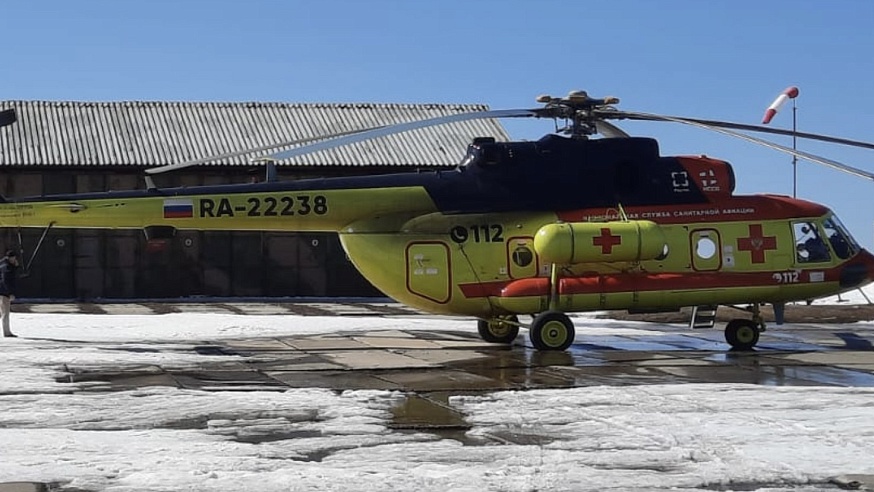В Саратов доставили 75-летнего пациента вертолетом санавиации