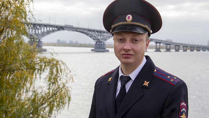 Саратовский полицейский, раскрывший за год 13 преступлений, стал лучшим участковым