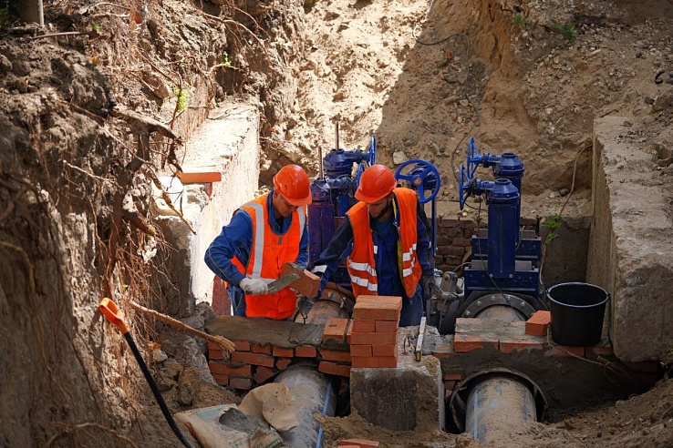 В Саратове продолжается масштабная замена сетей водоканала
