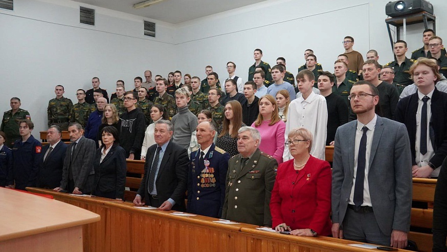 Саратовские ветераны и студенты проверили знания о Великой Отечественной войне