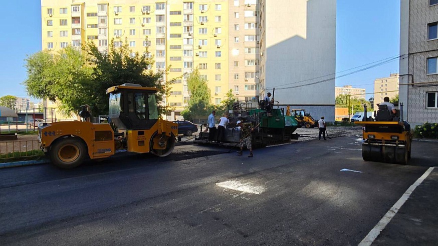 В Энгельсе по проекту Вячеслава Володина за два года отремонтировали 492 двора