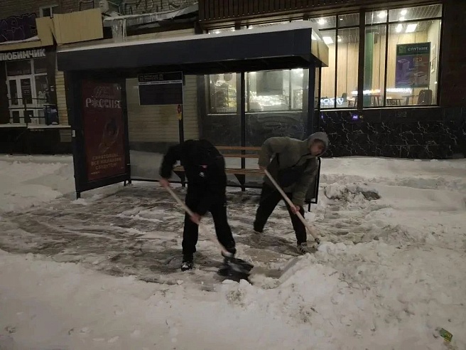 Снегопад в Саратове: Общественный транспорт работает в штатном режиме