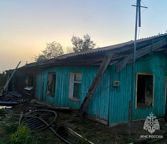 Женщина погибла на пожаре в Краснокутском районе