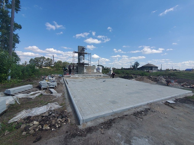 В Саратовской области до конца года отремонтируют 25 мемориалов