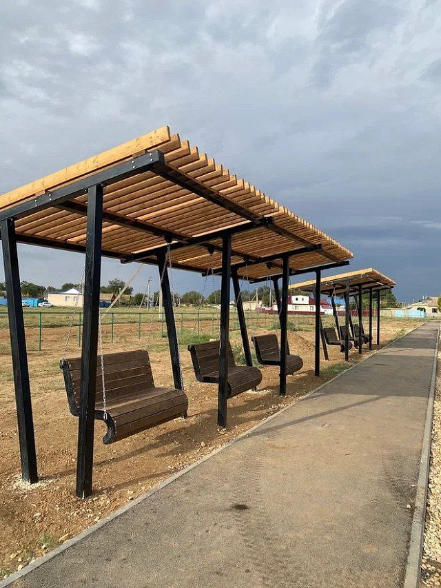 В поселке Александров Гай появились две новые зоны отдыха