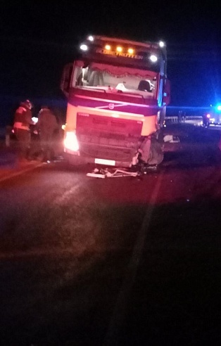 В Саратовской области в столкновении с фурой погиб водитель легковушки