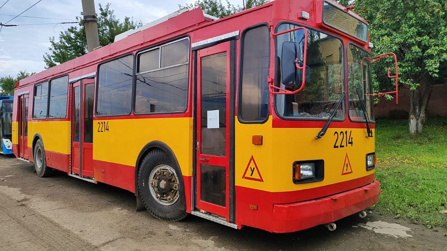 СГЭТ в июне начал обучать 28 новых водителей трамваев и троллейбусов