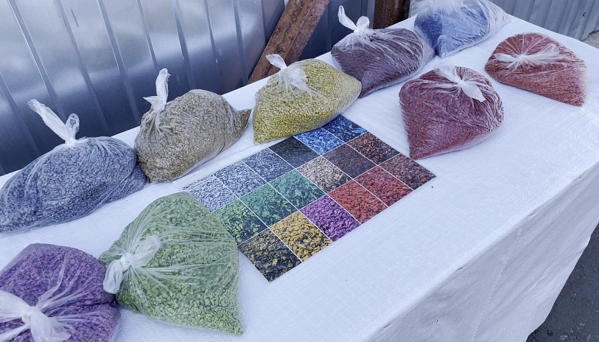 Журналистам показали, как и во что перерабатывают автомобильные шины