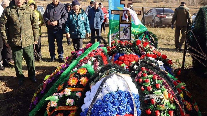 Еще трое бойцов из Саратовской области погибли в зоне СВО