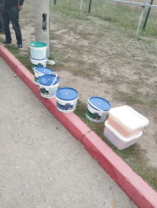 Из Саратовской области не выпустили 150 кг меда 