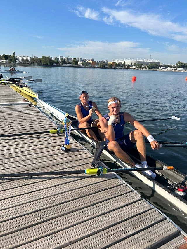 Саратовцы завоевали "золото" на VI летней Спартакиаде по гребному спорту