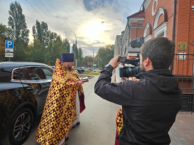 В Саратов привезли мощи Николая Чудотворца