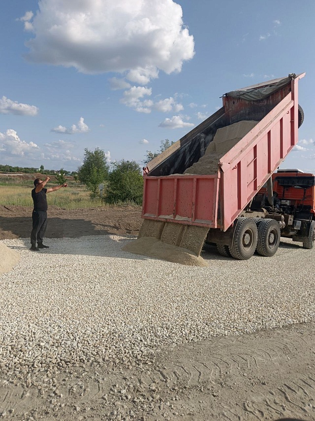 В Горном и Большой Сакме отремонтировали дороги по региональной программе