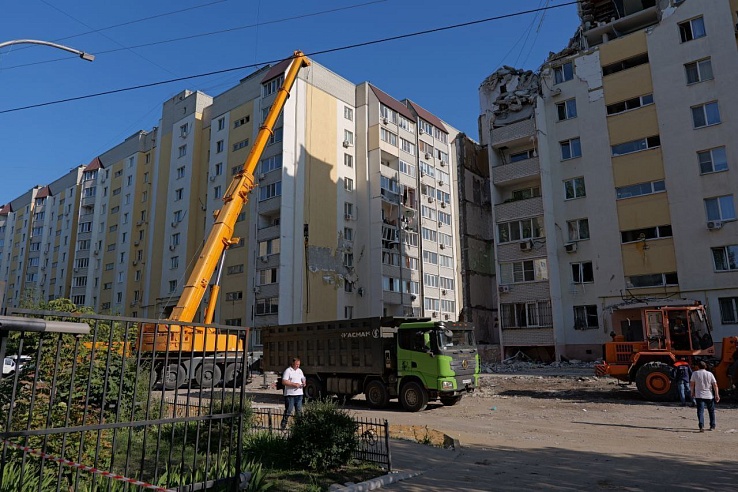 Губернатор Бусаргин: "Началась работа по восстановлению документов, утраченных жильцами многоэтажки на Блинова"