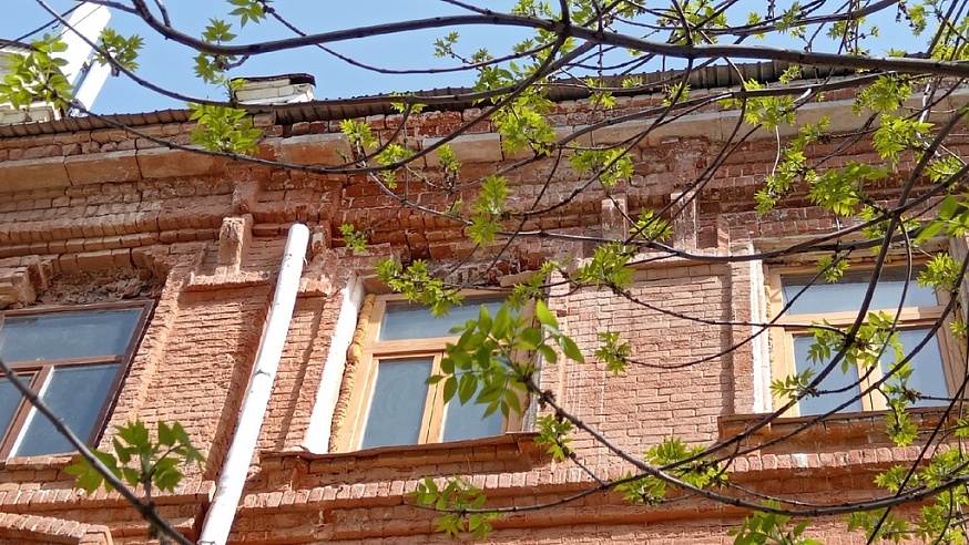Собственников исторических зданий в Саратове заставят привести фасады в порядок