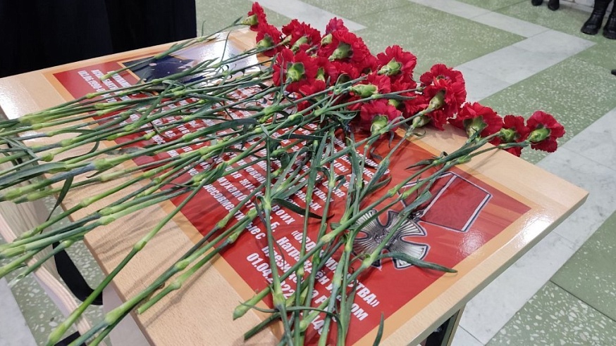 В гимназии №8 увековечили память погибшего участника СВО Аскара Бимухамбетова