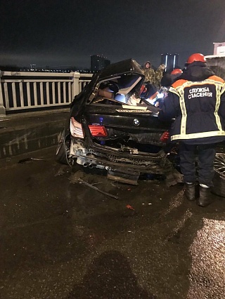 В ДТП на мосту Саратов - Энгельс погибли три человека