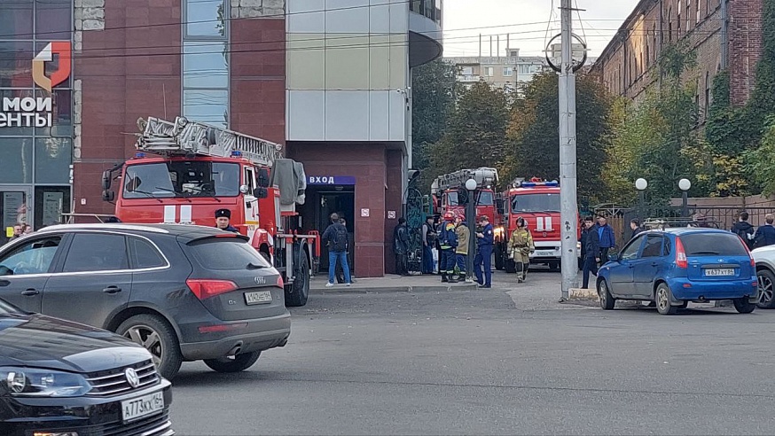 В центре Саратова из-за пожара проводилась эвакуация 18-этажного здания