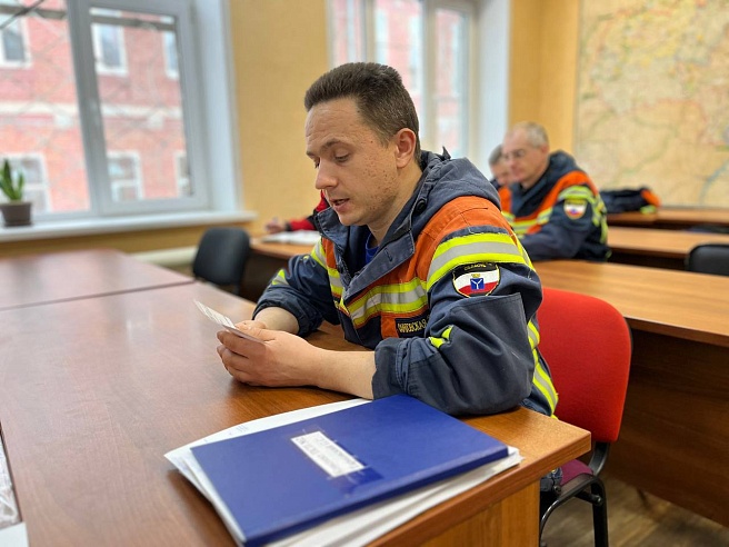 37 саратовских спасателей подтвердили свою квалификацию