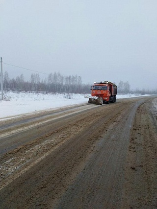 Вся снегоуборочная техника вышла сегодня на уборку дорог Саратовской области
