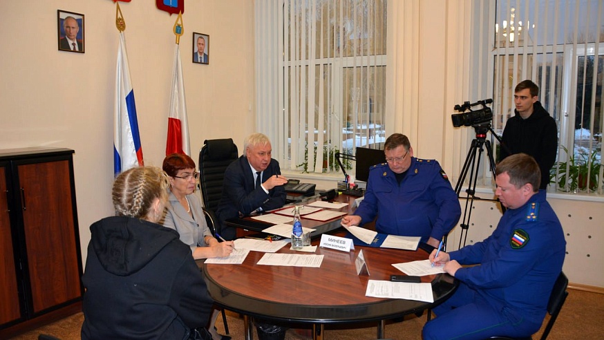 Дмитрий Плеханов провел прием участников СВО и членов их семей