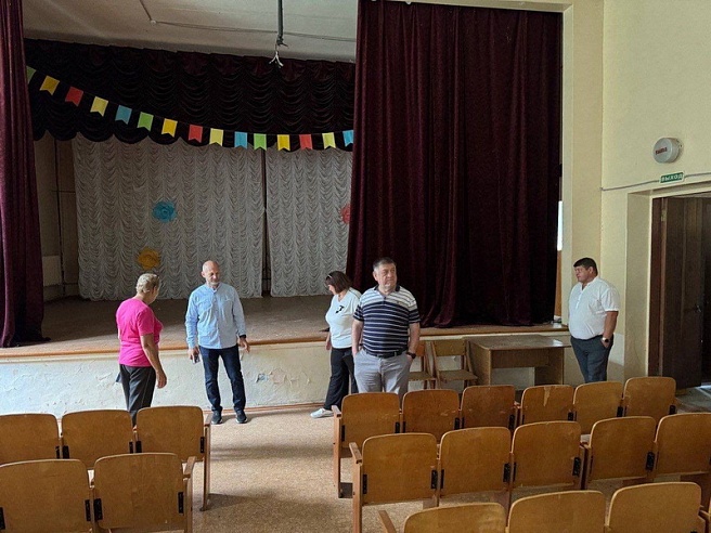 Саратовские мусульмане восстанавливают детский лагерь "Зеркальный"