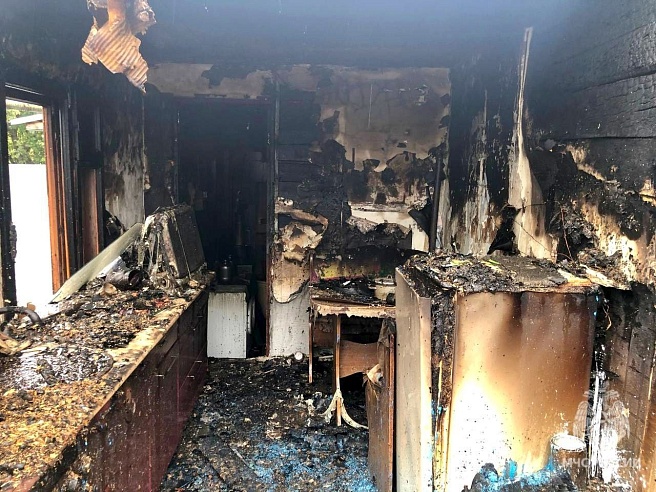 В Саратове на улице Юбилейной горел частный дом