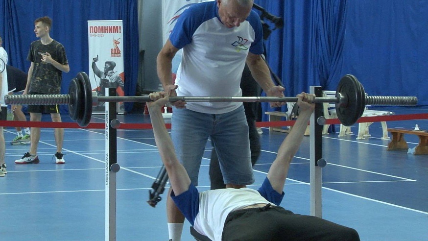 В Саратове проходит фестиваль спорта среди ветеранов СВО