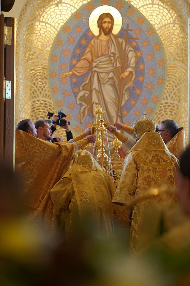 В Энгельсе освятили 200-летний храм