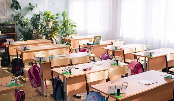 Саратовские школьники с 1-го по 6-й класс не будут учиться 9 февраля