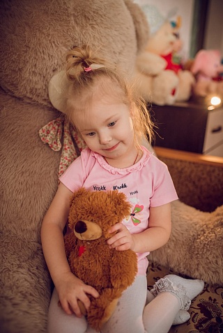 Четырехлетней девочке из Саратовской области требуется дорогостоящая операция