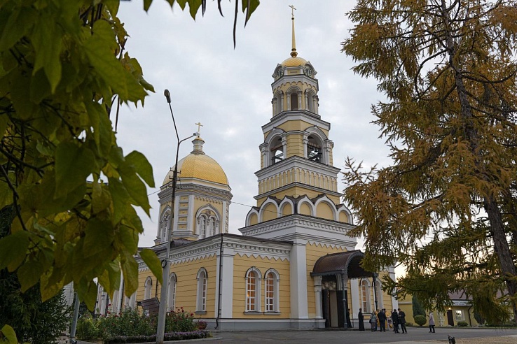 В Энгельсе освятили 200-летний храм