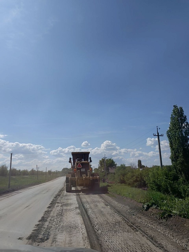 В Горном и Большой Сакме отремонтировали дороги по региональной программе