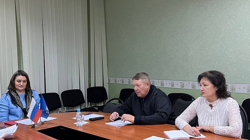 Панков: «Поручил депутатской группе активнее заниматься решением проблем жителей Новоузенска»