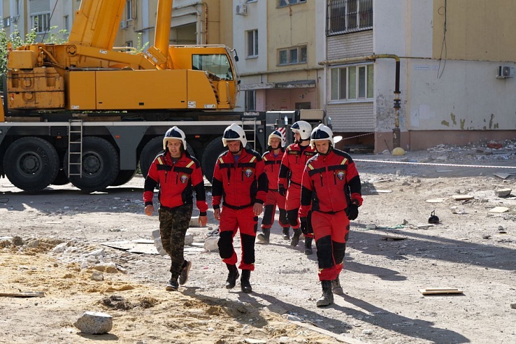 Губернатор Бусаргин: "Началась работа по восстановлению документов, утраченных жильцами многоэтажки на Блинова"