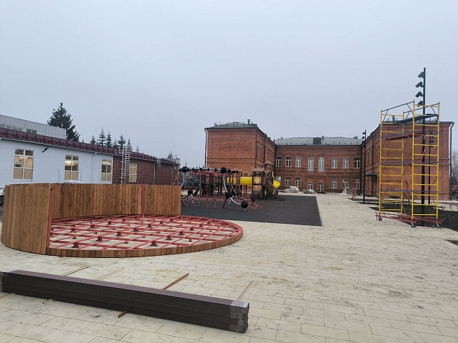 В Саратовской области устанавливают балконы над Медведицей