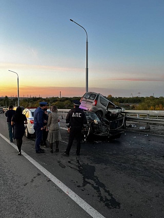 В аварии на мосту Победы погибла журналистка из Балакова