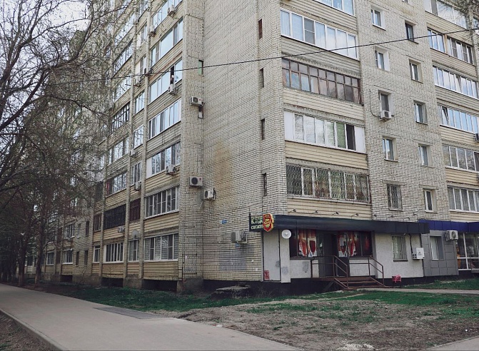 В Саратовской области жители бьют тревогу из-за не соблюдающих закон «наливаек» 