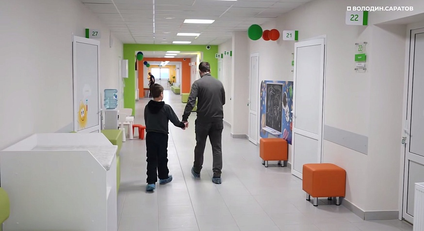 Детская поликлиника в микрорайоне Звезда начала принимать маленьких пациентов