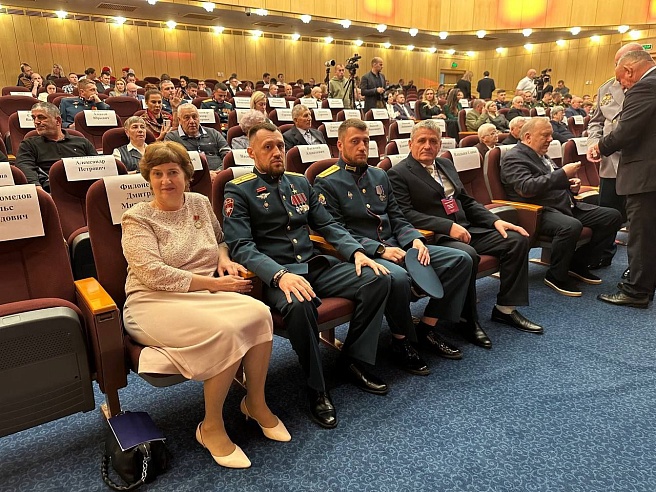 Отца Героя России из Саратовской области наградили медалью