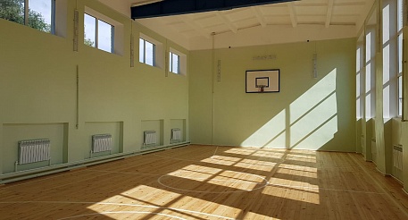 В 15 сельских школах региона отремонтировали спортивные залы