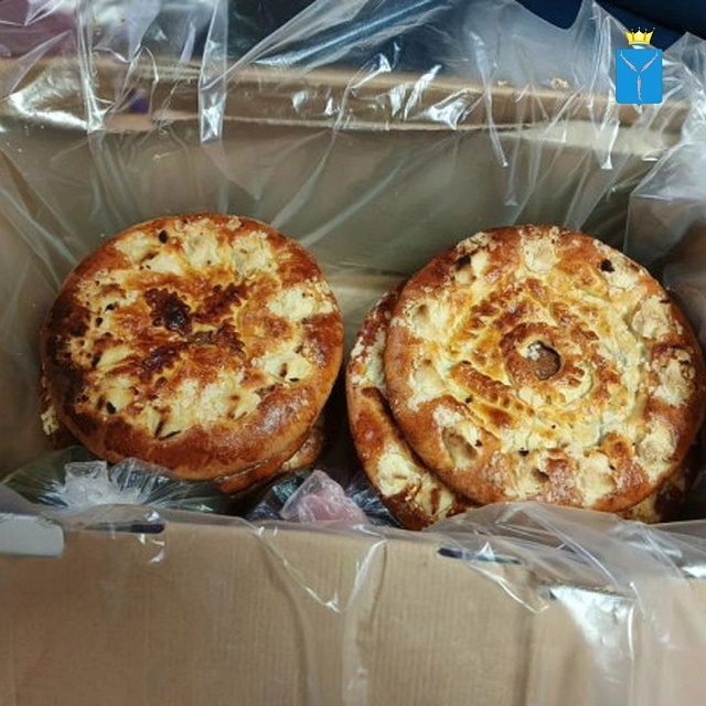 Бойцы из саратовского госпиталя получили посылки с пирогами и сгущенкой