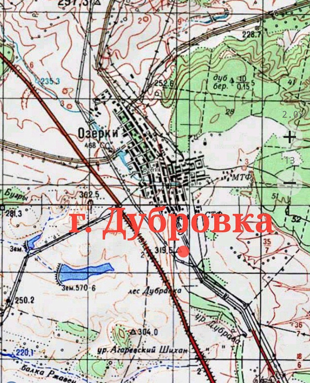 Чиновник вместе с молодежью "покорил" гору Дубровка в Саратовской области