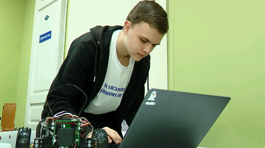 Саратовский восьмиклассник рассказал, как завоевал золото кубка технологических видов спорта