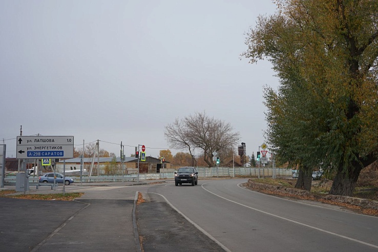 С опережением графика в Саратовской области завершили ремонт двух участков дорог