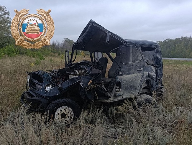 Под Саратовом 15-летний водитель на "УАЗе" съехал с дороги и перевернулся