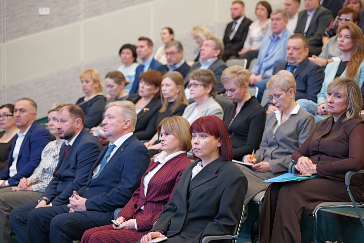 Роман Бусаргин рассказал об итогах года в сфере здравоохранения