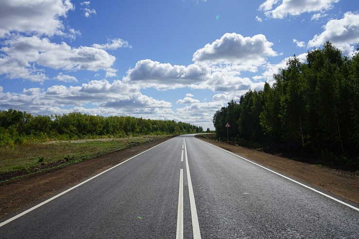 В Саратовской области за последние десять лет отремонтировано более 3,2 тыс. км дорог