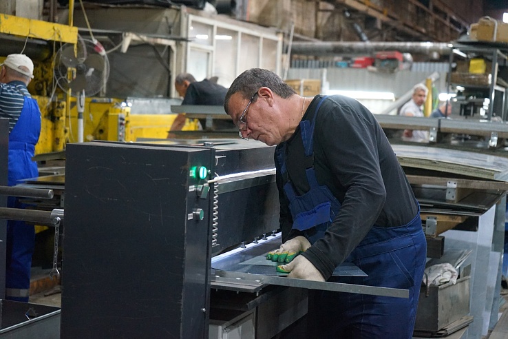 В Саратовской области выбрали 10 новых дорожных знаков, придуманных школьниками