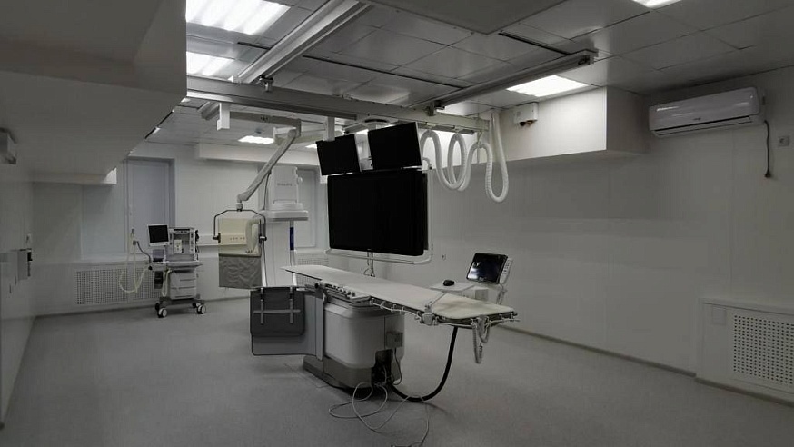 В двух больницах Саратовской области готовят к запуску высокотехнологичное оборудование